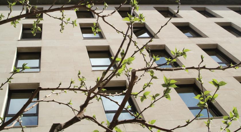 فندق Hesperia Zaragoza Centro المظهر الخارجي الصورة