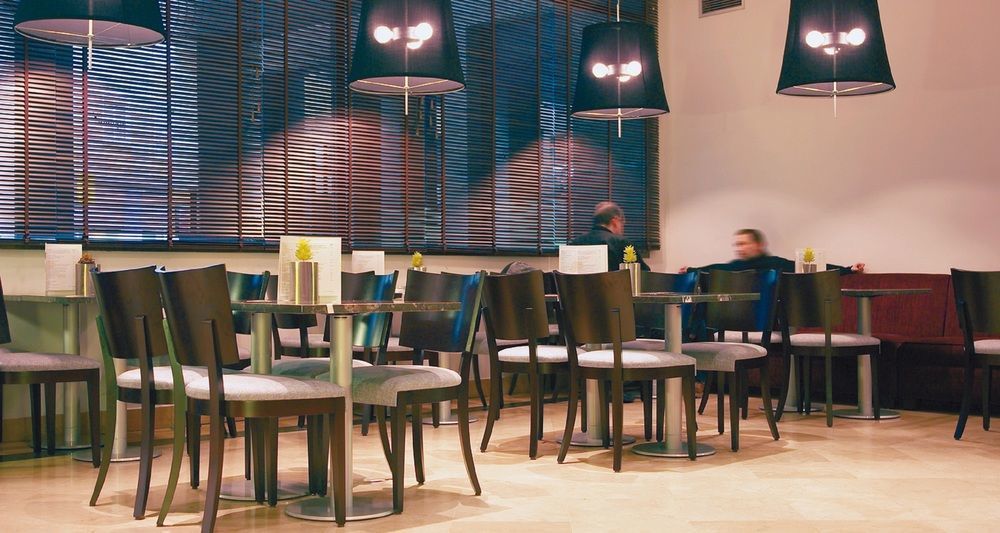 فندق Hesperia Zaragoza Centro المظهر الخارجي الصورة