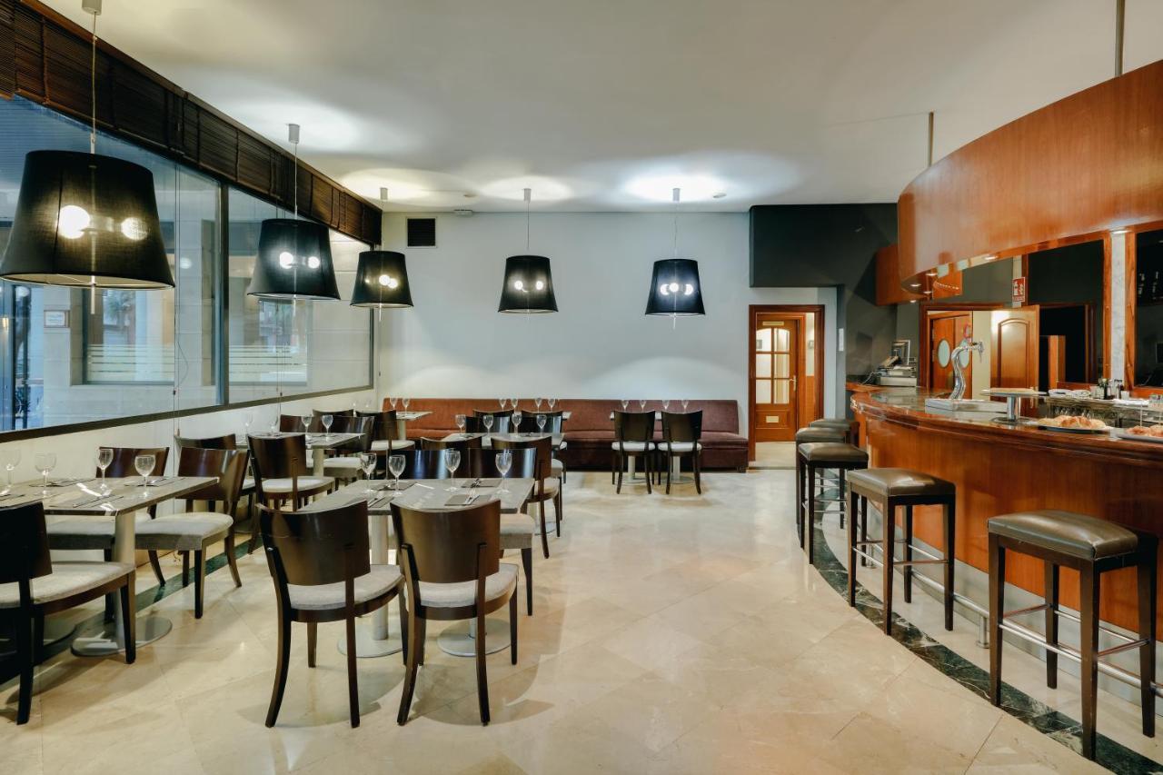 فندق Hesperia Zaragoza Centro المظهر الخارجي الصورة