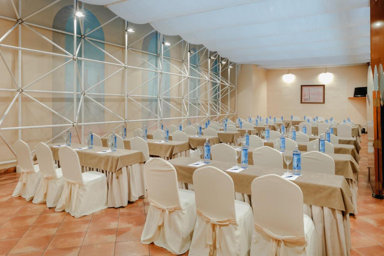 فندق Hesperia Zaragoza Centro المظهر الخارجي الصورة